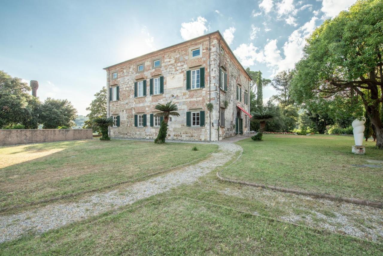 Il Castellaccio Bed & Breakfast Filettole Exterior photo